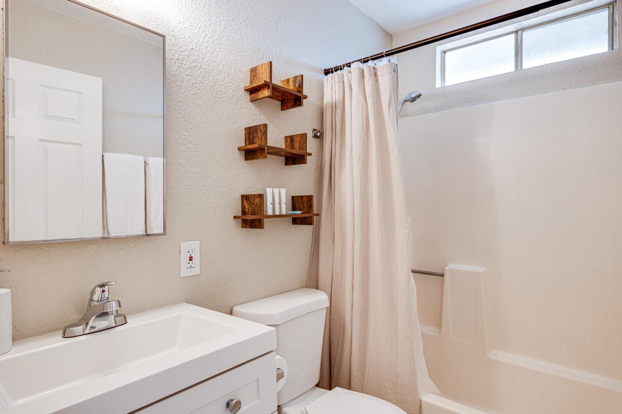 Convenient Joshua Tree Apartment - Walk To Town! ภายนอก รูปภาพ